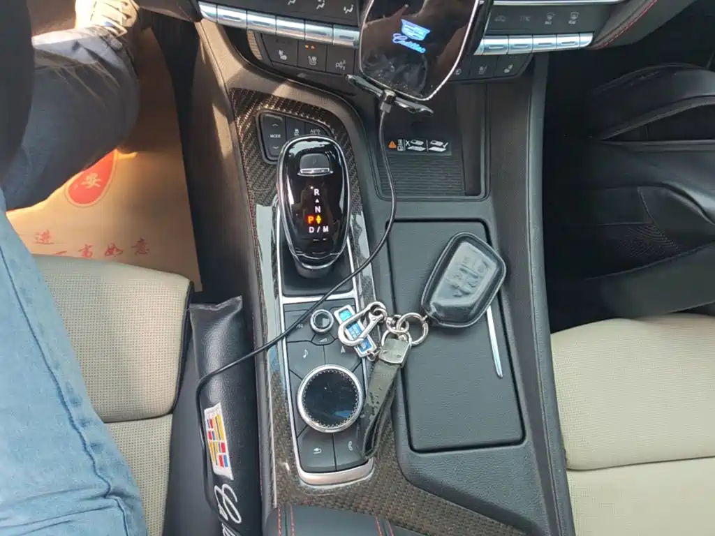 Cadillac CT5 — фото 14