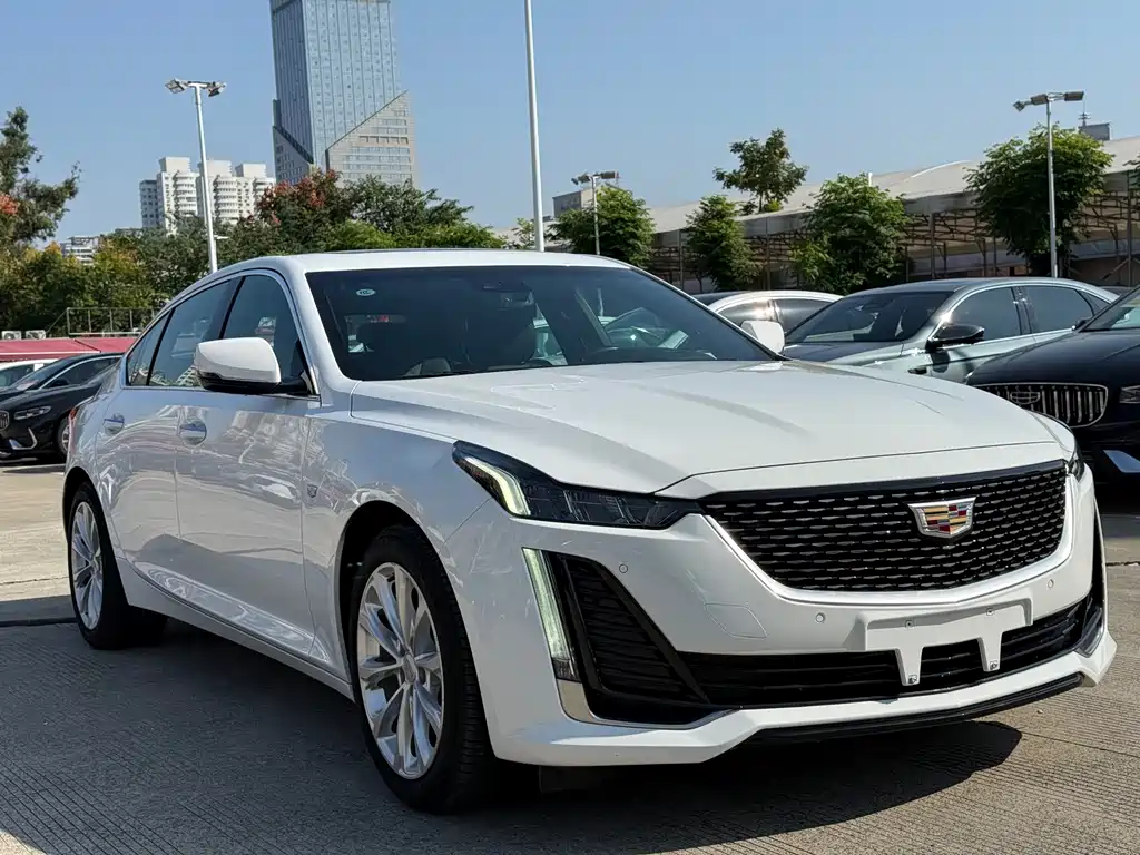 Cadillac CT5 — фото 3