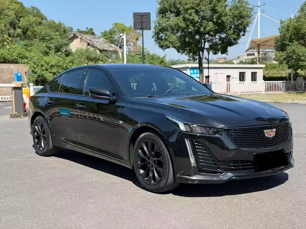 Cadillac CT5 — фото 3