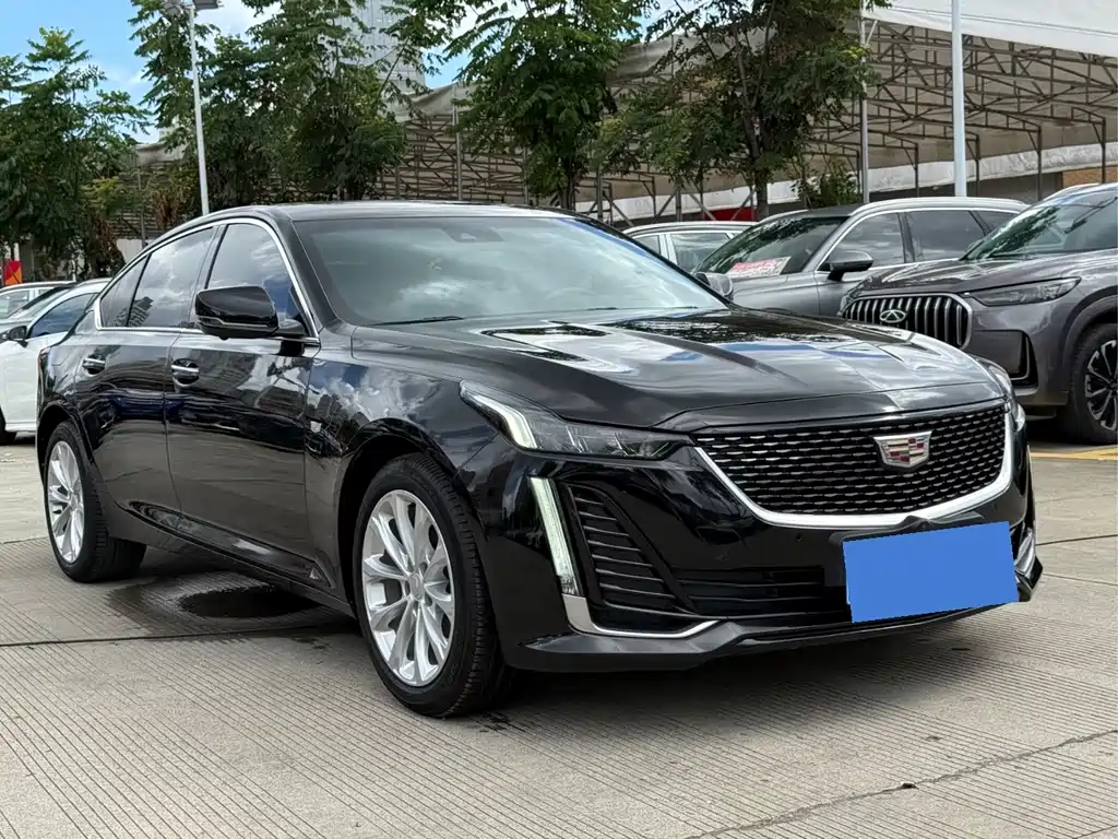Cadillac CT5 — фото 3