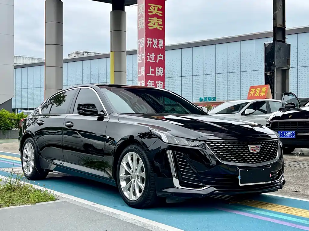 Cadillac CT5 — фото 3