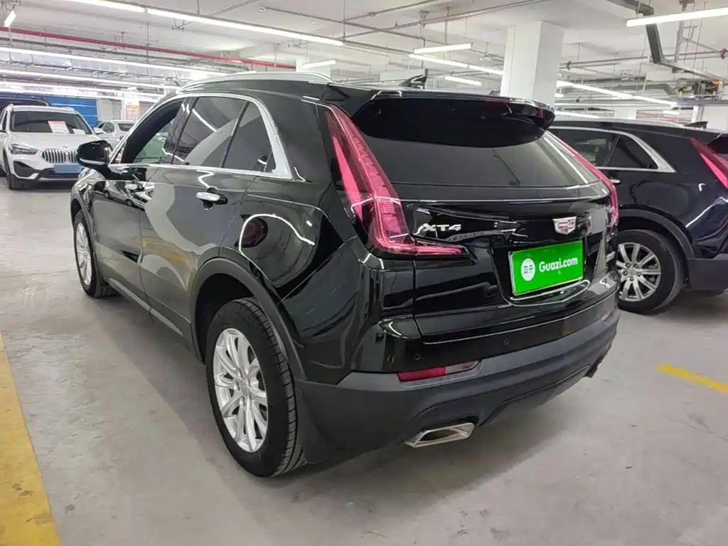 Cadillac XT4 — фото 5