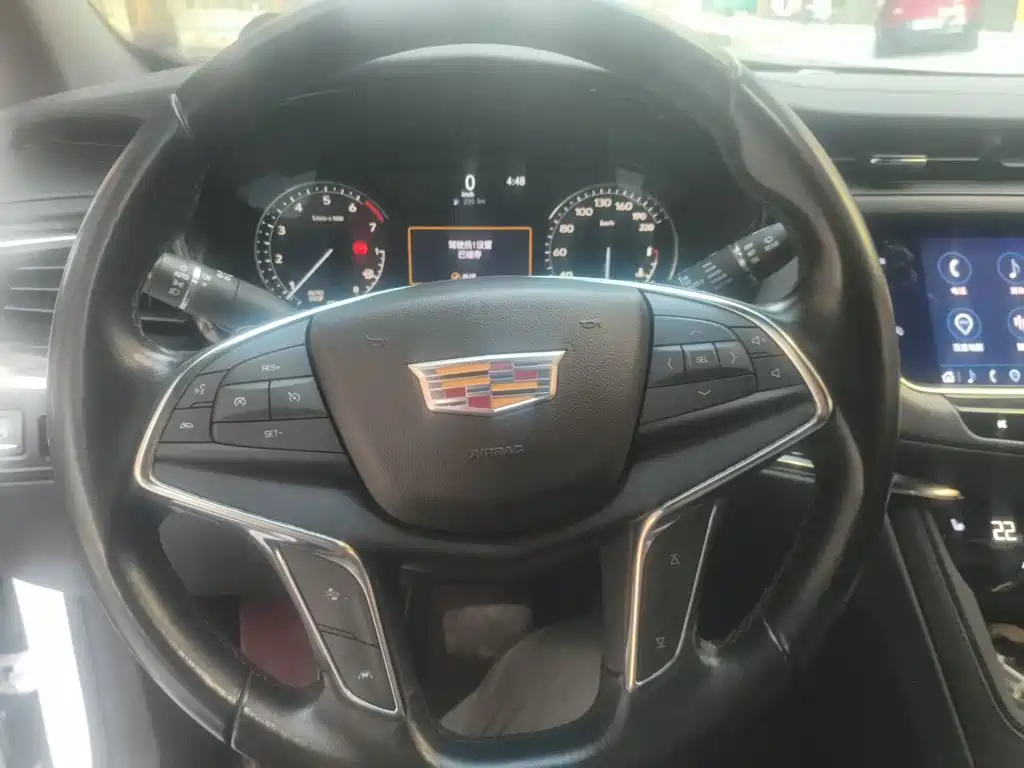 Cadillac XT5 — фото 3