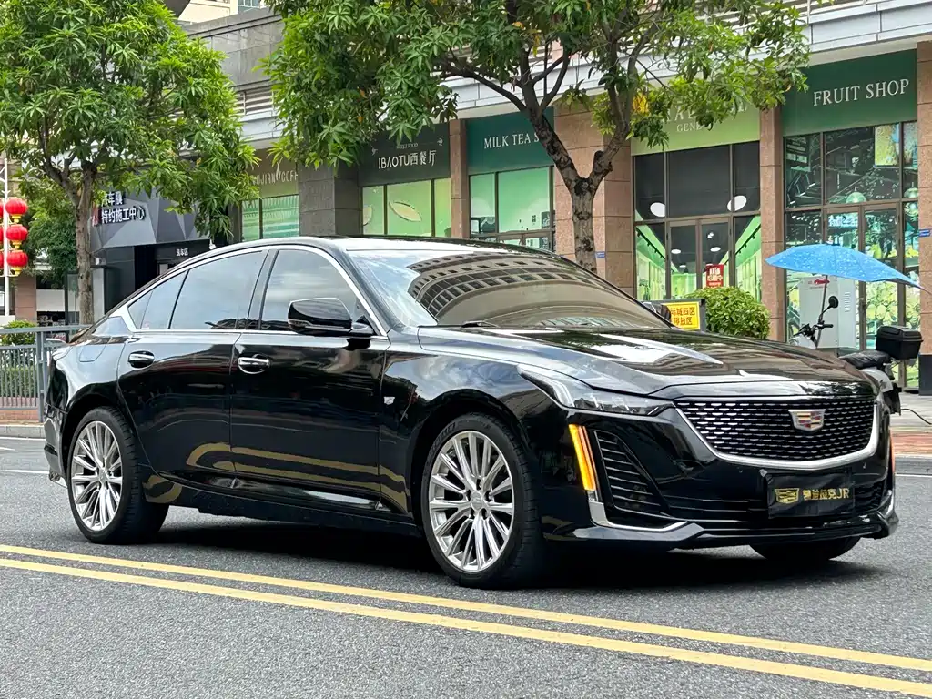 Cadillac CT5 — фото 3