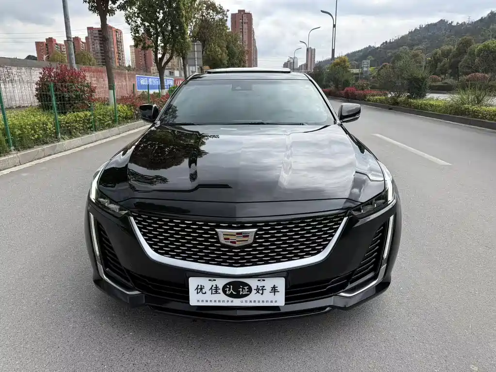 Cadillac CT5 — фото 2