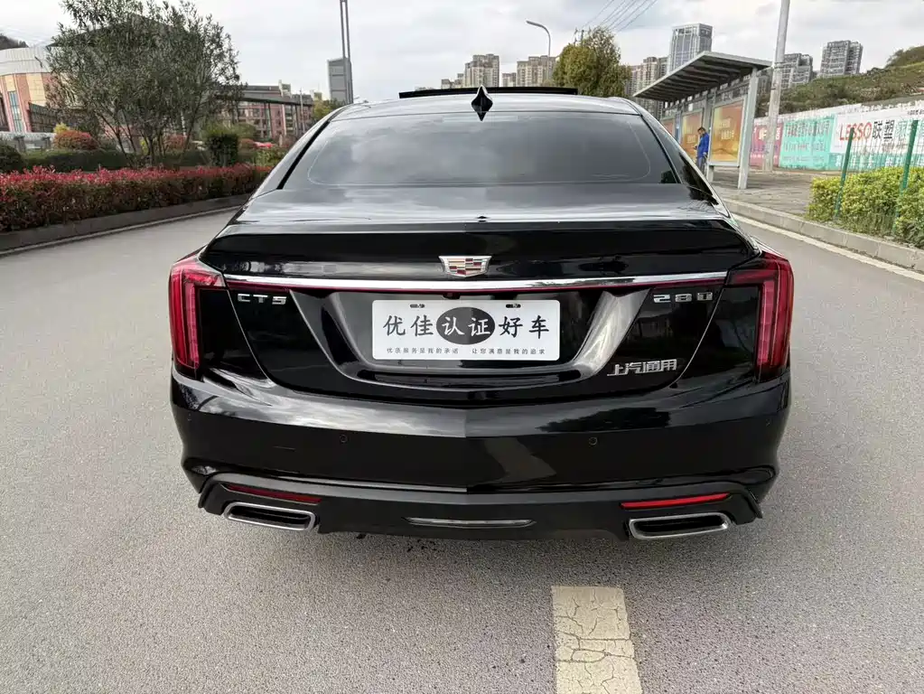 Cadillac CT5 — фото 11