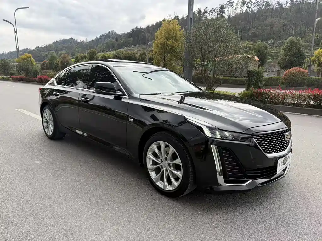 Cadillac CT5 — фото 3