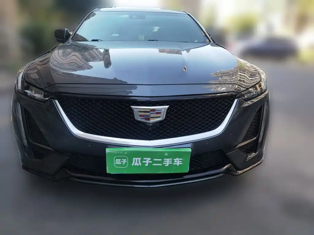Cadillac CT5 — фото 2