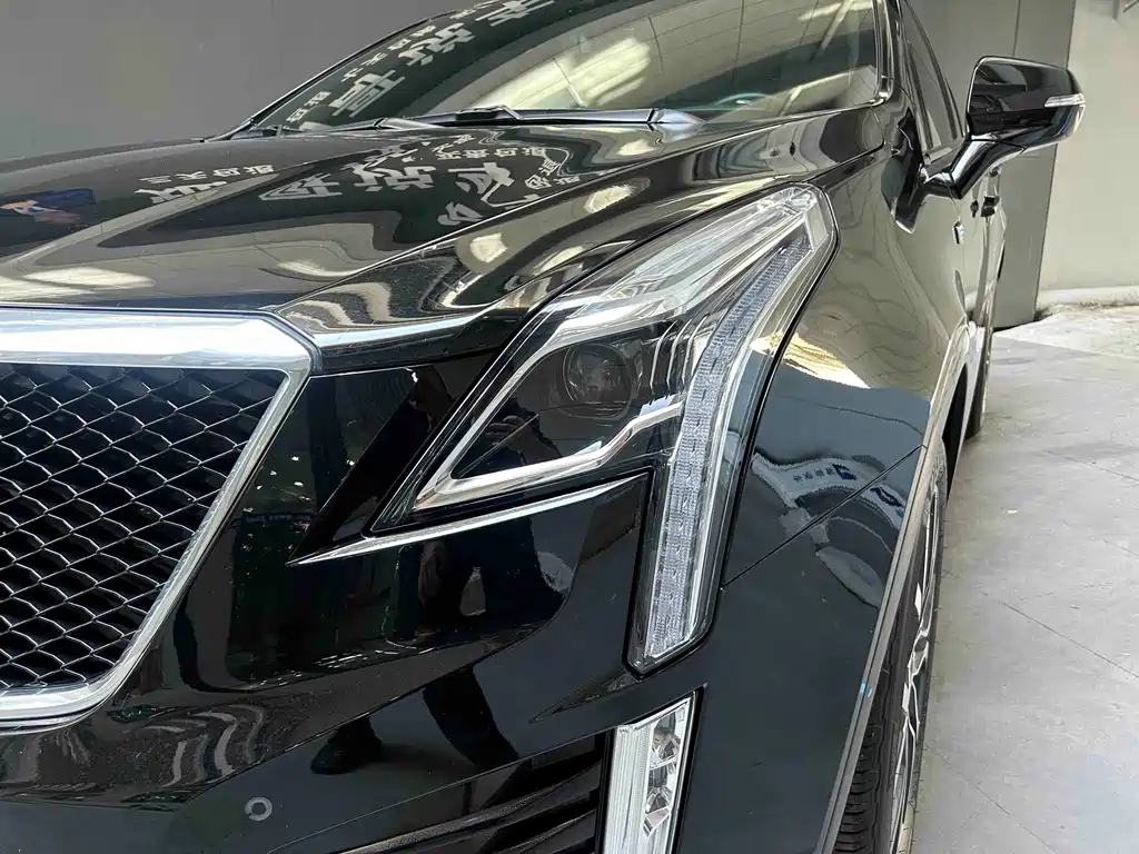 Cadillac XT5 — фото 2