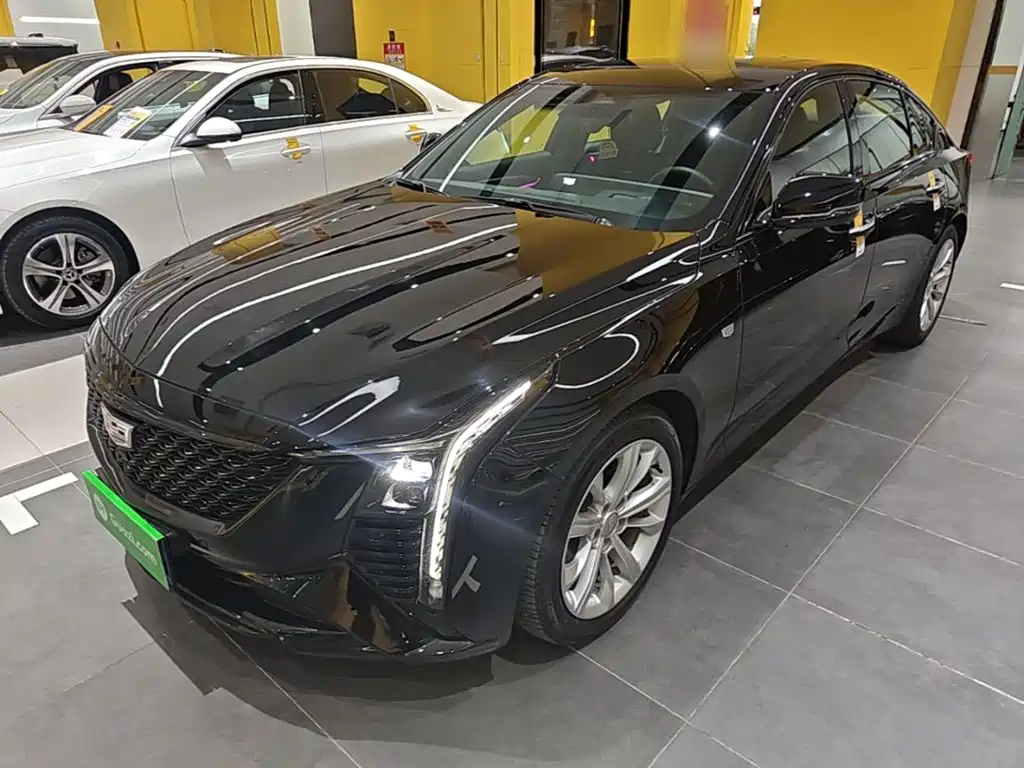 Cadillac CT5 — фото 2