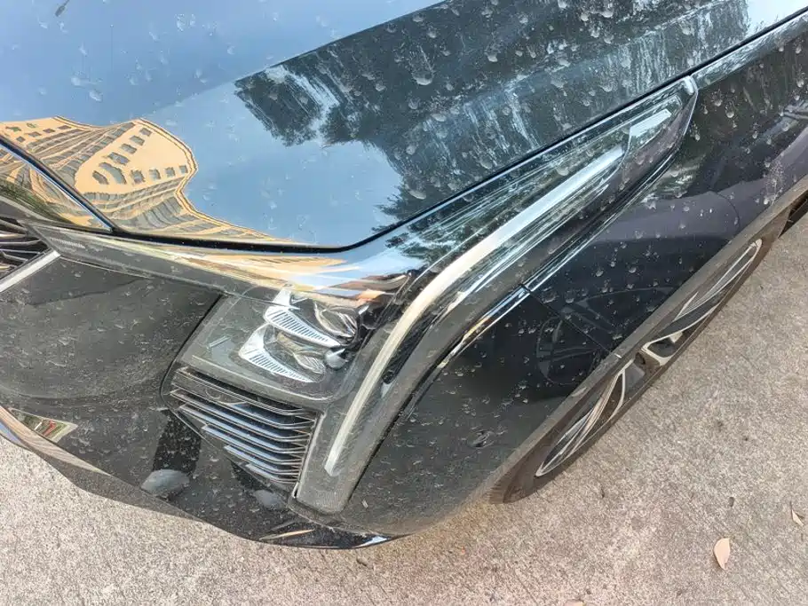 Cadillac CT5 — фото 5