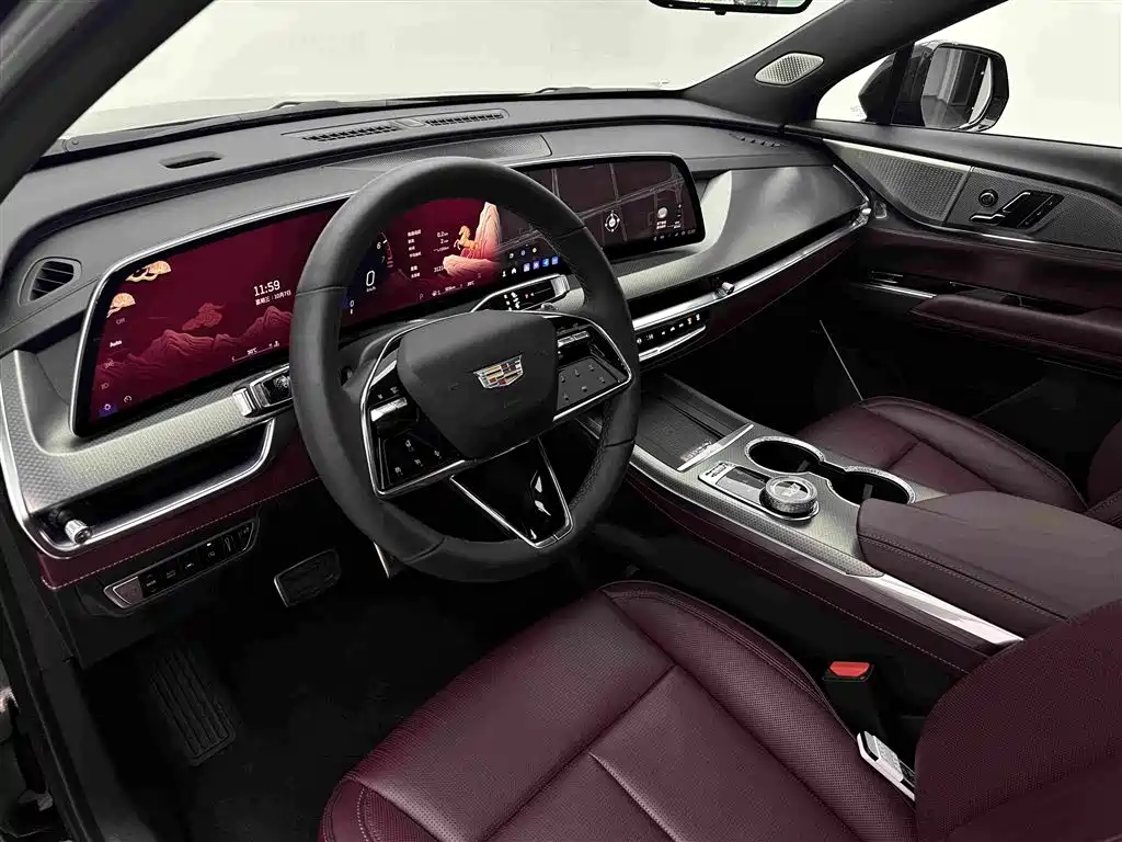 Cadillac XT5 — фото 17