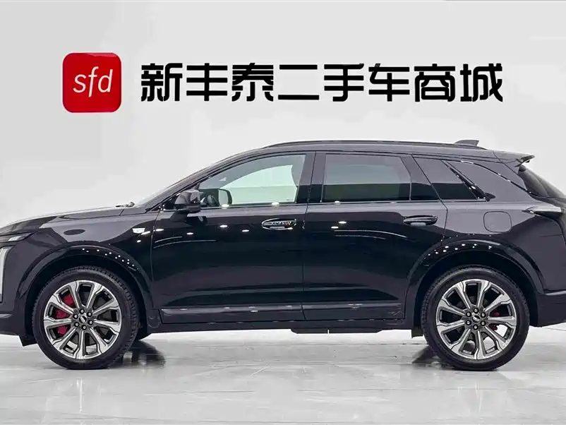 Cadillac XT5 — фото 7