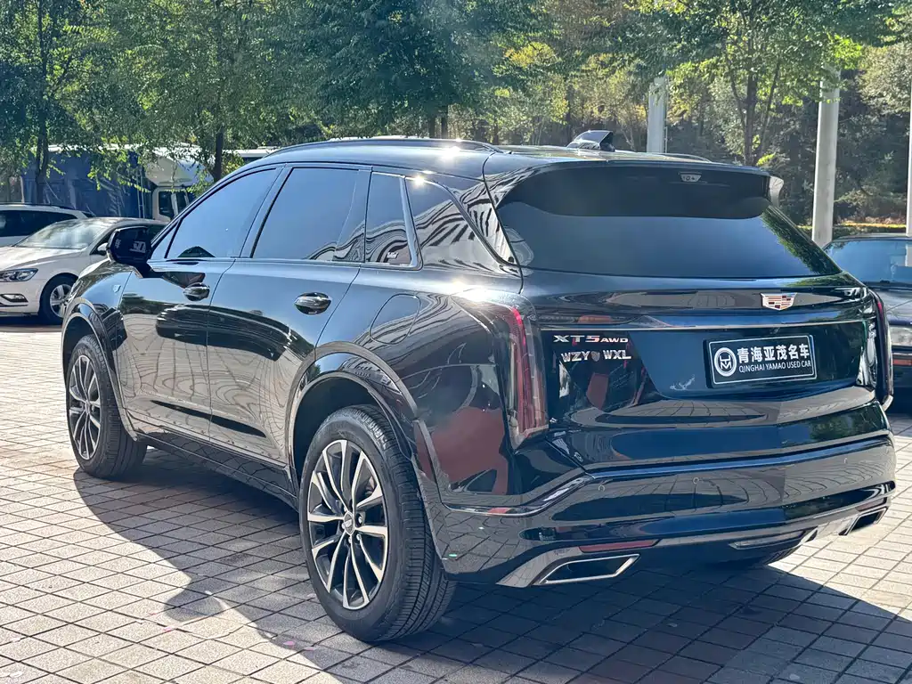 Cadillac XT5 — фото 14