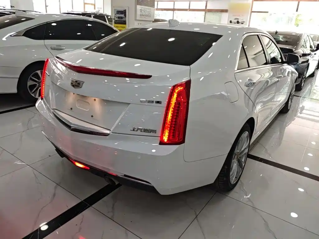 Cadillac ATS-L — фото 7