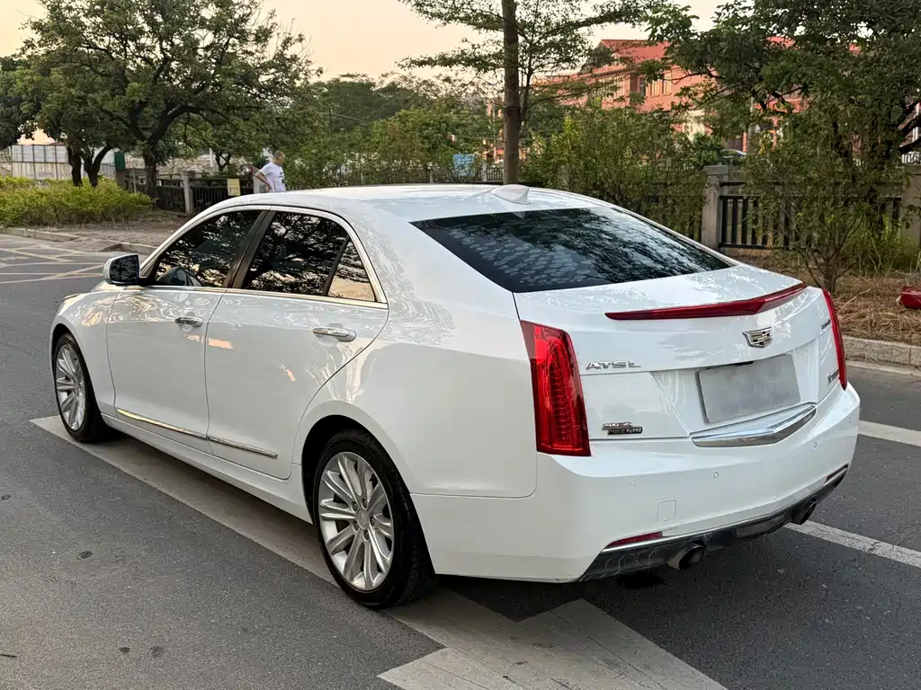 Cadillac ATS-L — фото 9