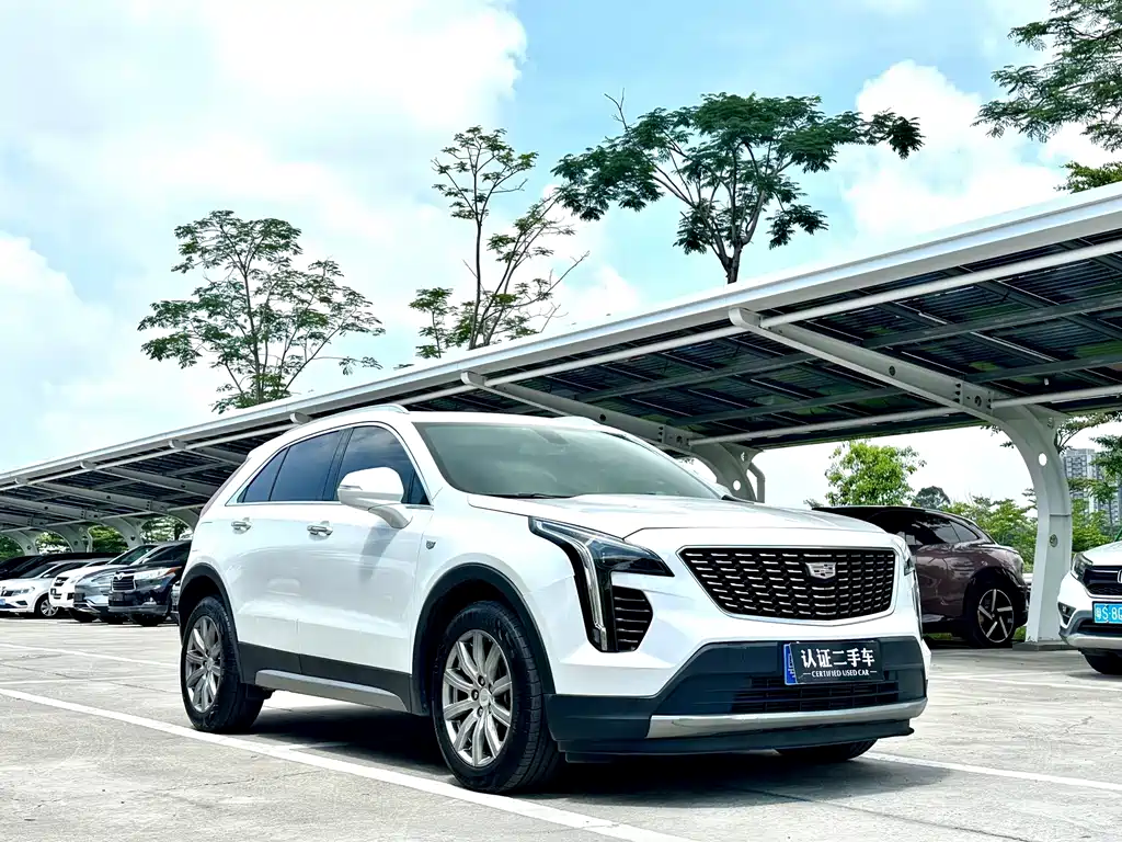 Cadillac XT4 — фото 4