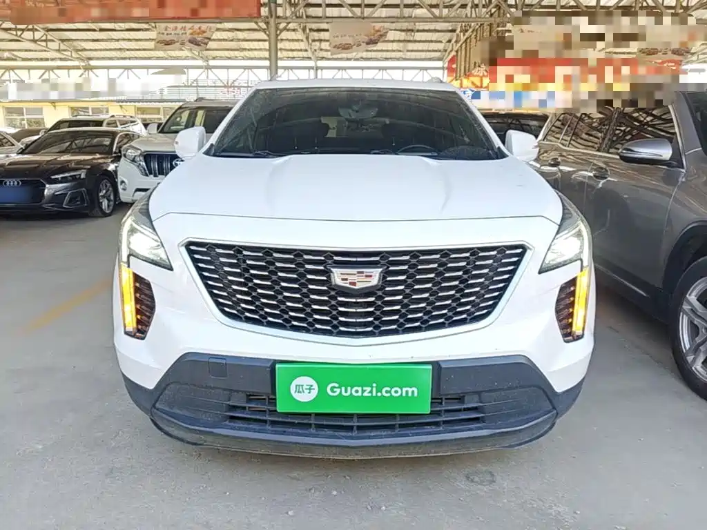 Cadillac XT4 — фото 3