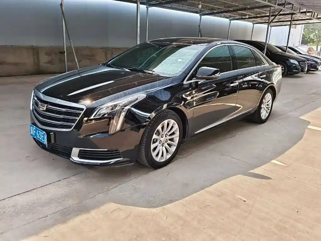 Cadillac XTS — фото 2