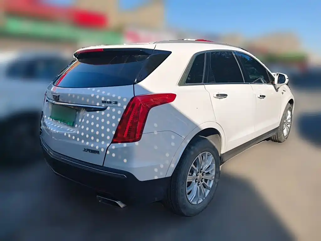 Cadillac XT5 — фото 6