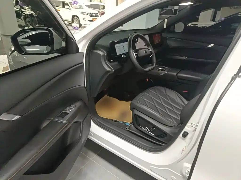 Changan CS75 PLUS — фото 16