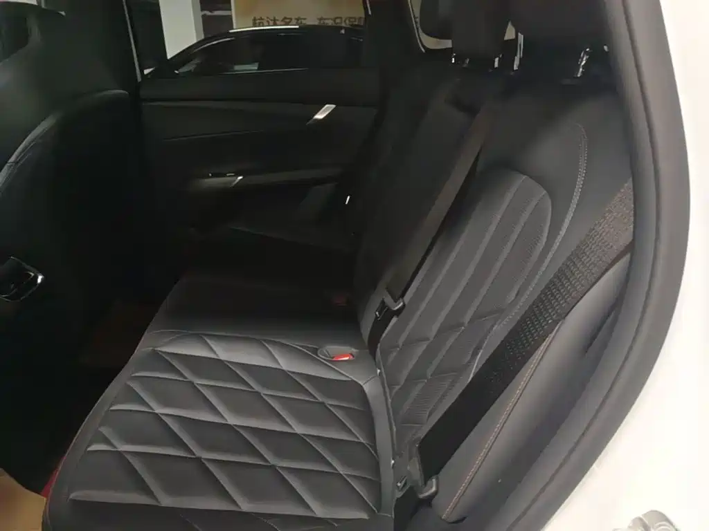 Changan CS75 PLUS — фото 17