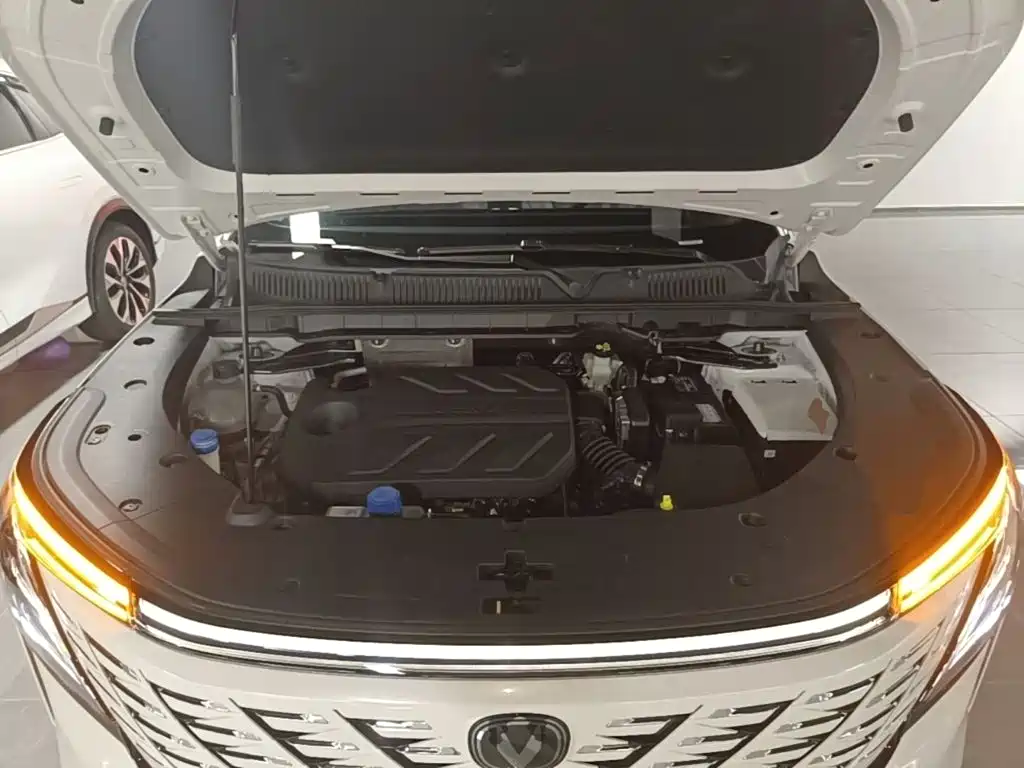 Changan CS75 PLUS — фото 20