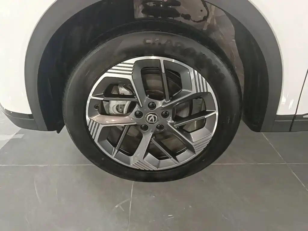 Changan CS75 PLUS — фото 23