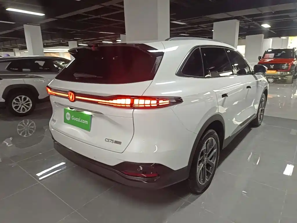 Changan CS75 PLUS — фото 7