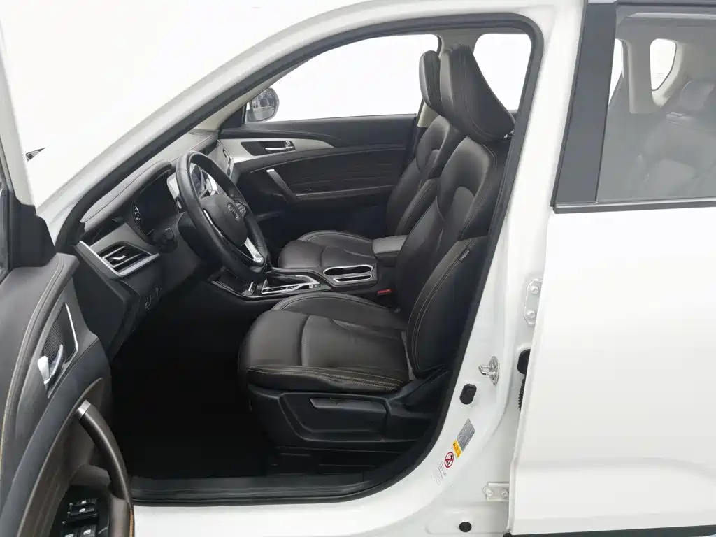 Changan CS35PLUS — фото 10