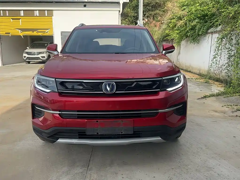 Changan CS35PLUS — фото 3