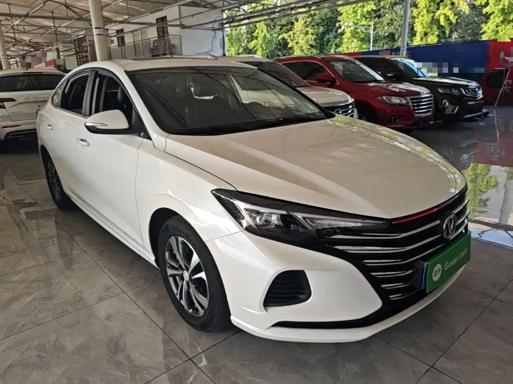 Changan Eado — фото 4