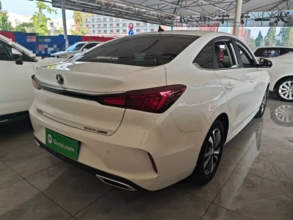Changan Eado — фото 7