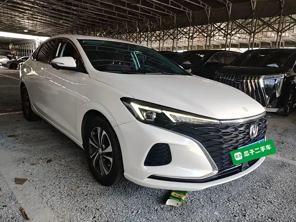 Changan Eado — фото 4