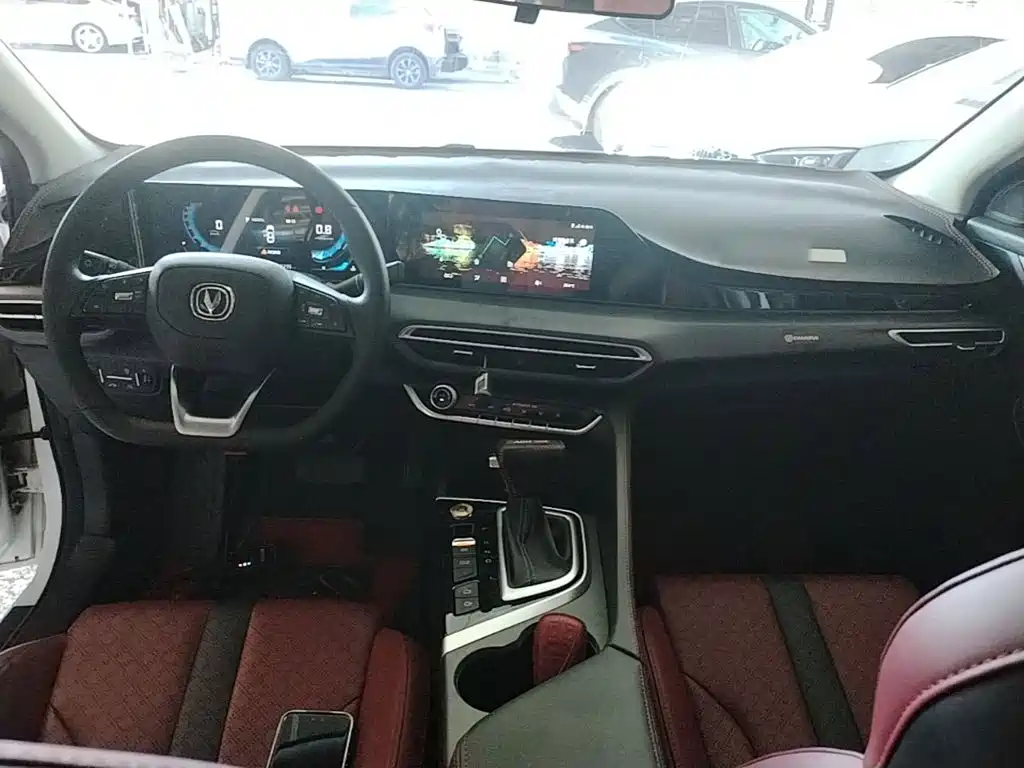 Changan Eado — фото 10