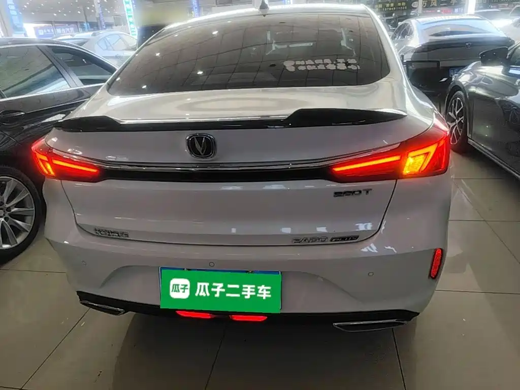 Changan Eado — фото 6