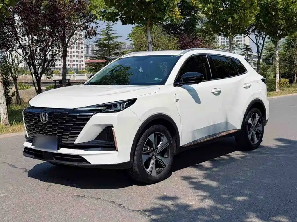 Changan CS55PLUS — фото 2