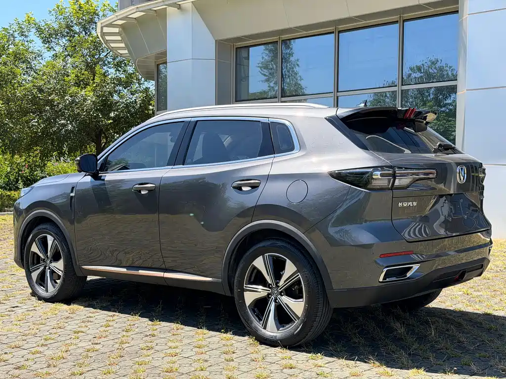Changan CS55PLUS — фото 6