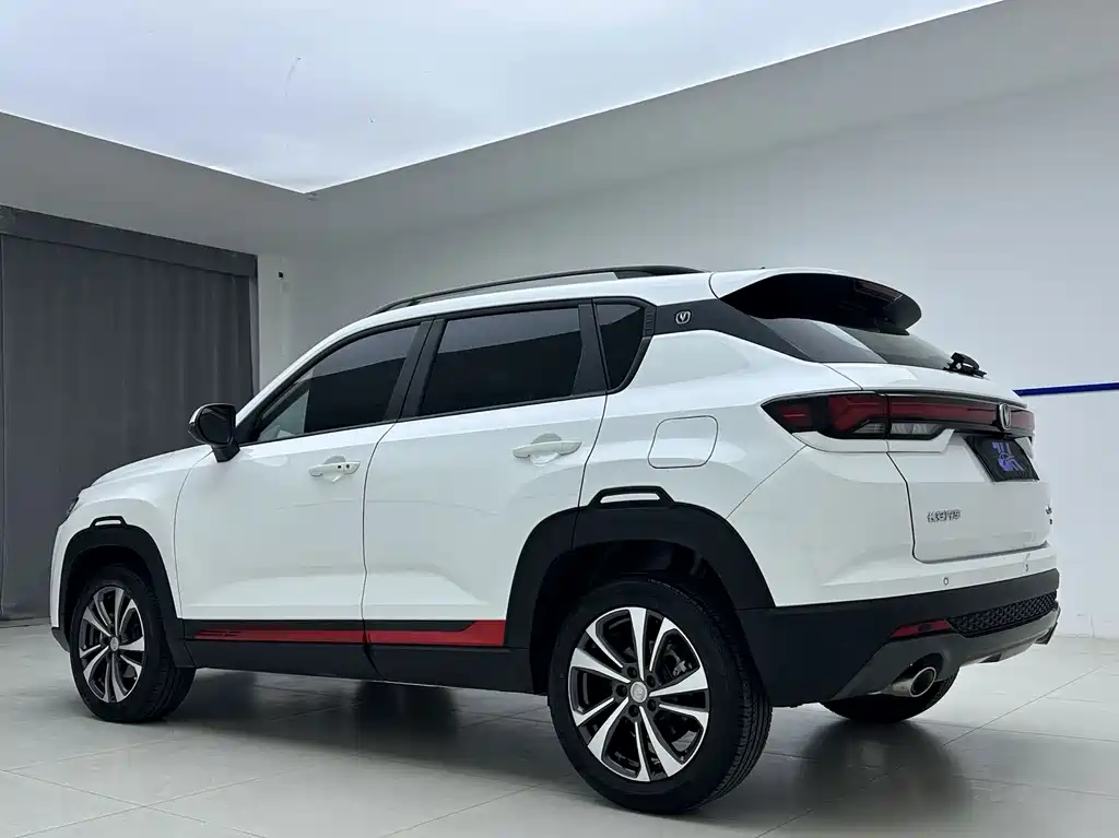 Changan CS35PLUS — фото 4