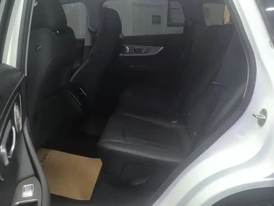 Chery Tiggo 8 PRO — фото 11