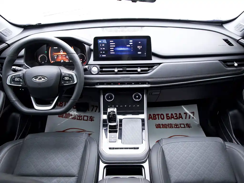 Chery Tiggo 8 — фото 15