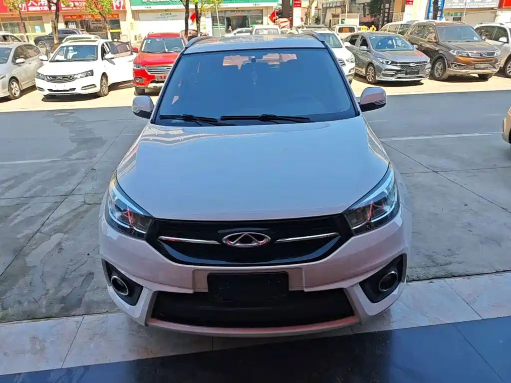 Chery Tiggo 3 — фото 3