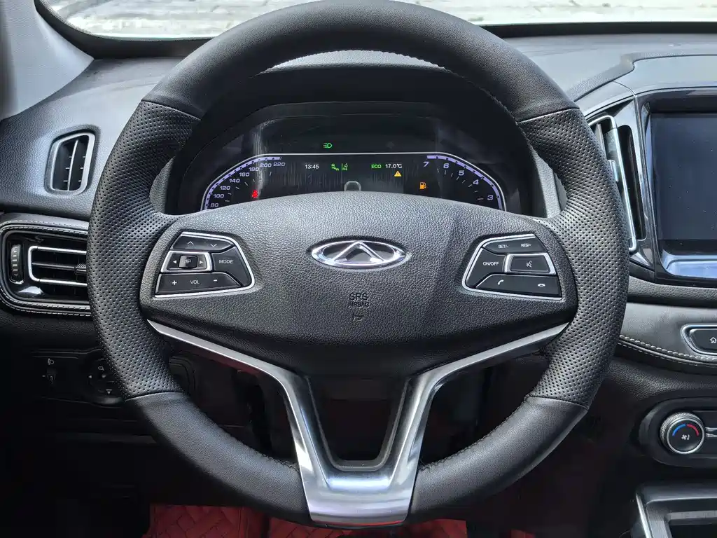 Chery Tiggo 7 — фото 11