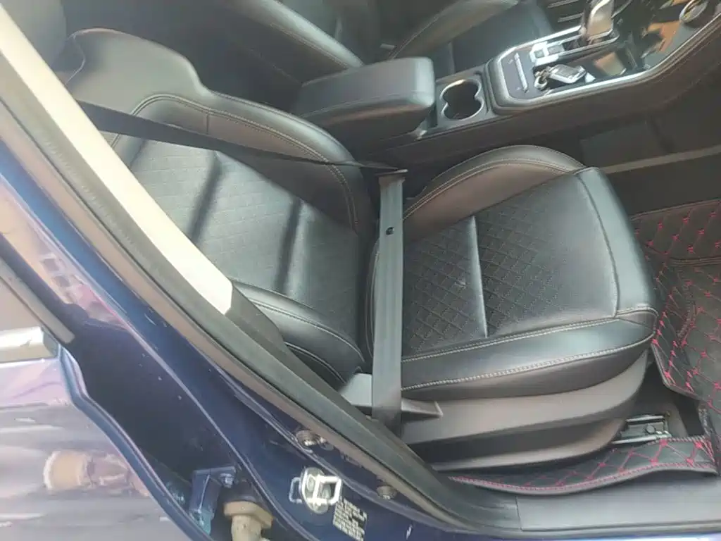Chery Tiggo 8 — фото 25