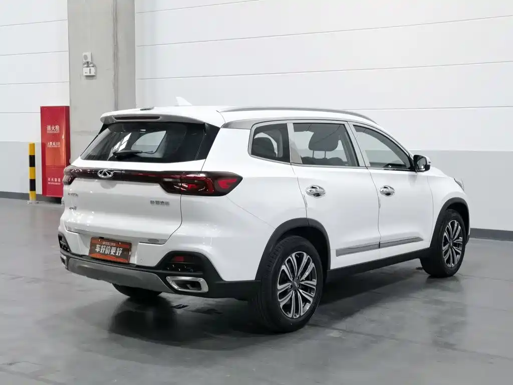 Chery Tiggo 8 — фото 2