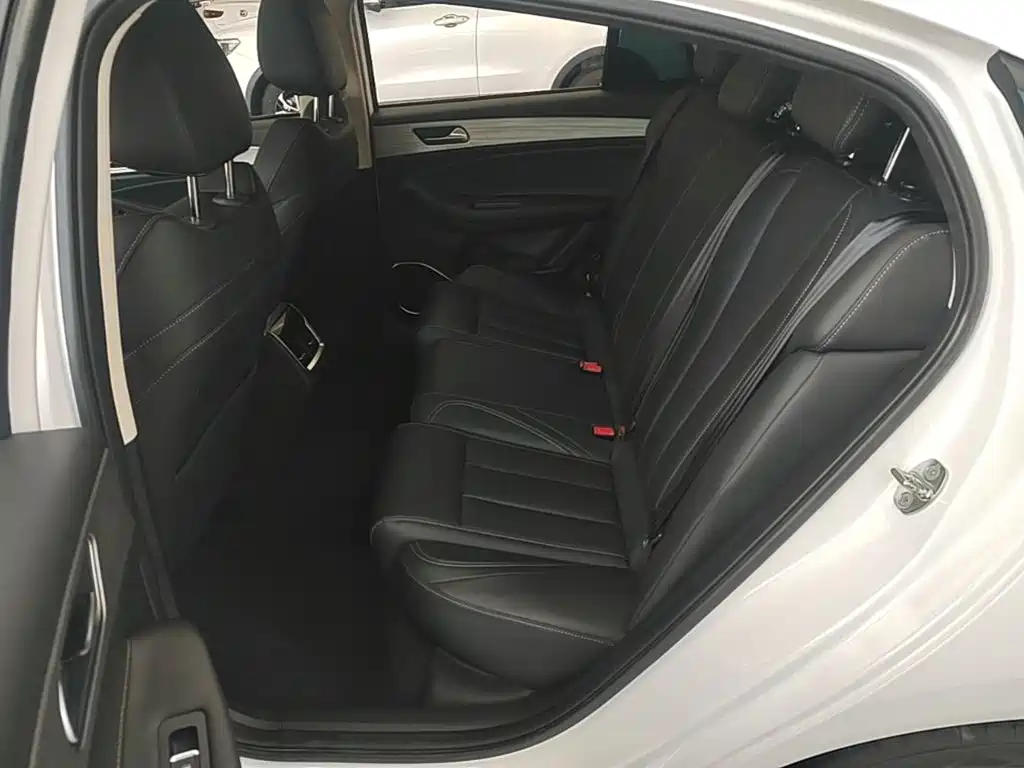 Chery Arrizo 5 PLUS — фото 17