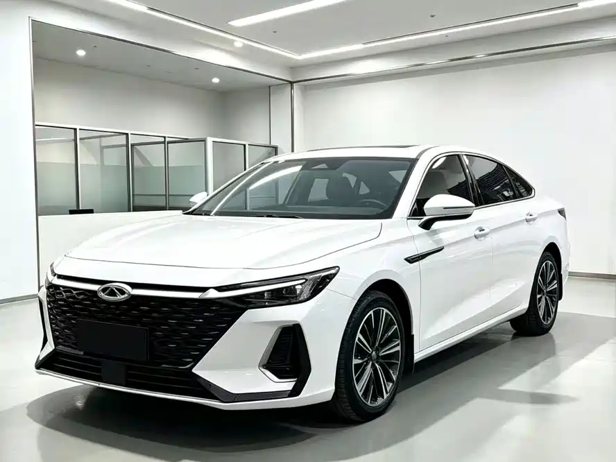 Chery Arrizo 8