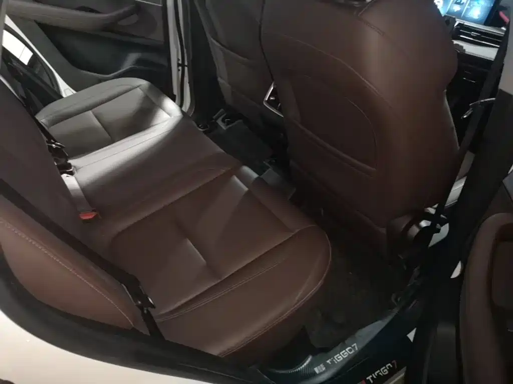 Chery Tiggo 7 — фото 17