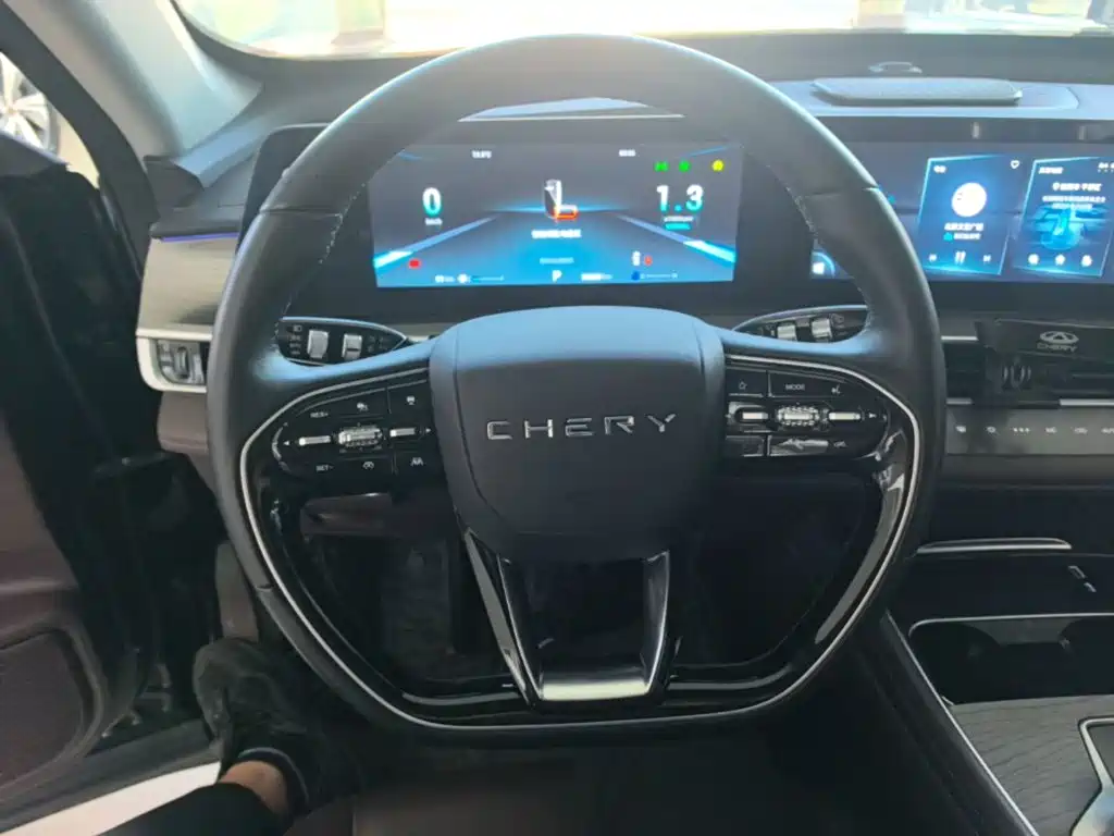 Chery Tiggo 8 PRO — фото 11