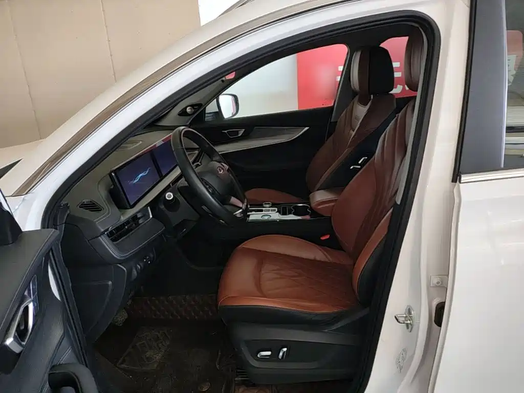 Chery Tiggo 8 PLUS Kunpeng e+ — фото 15